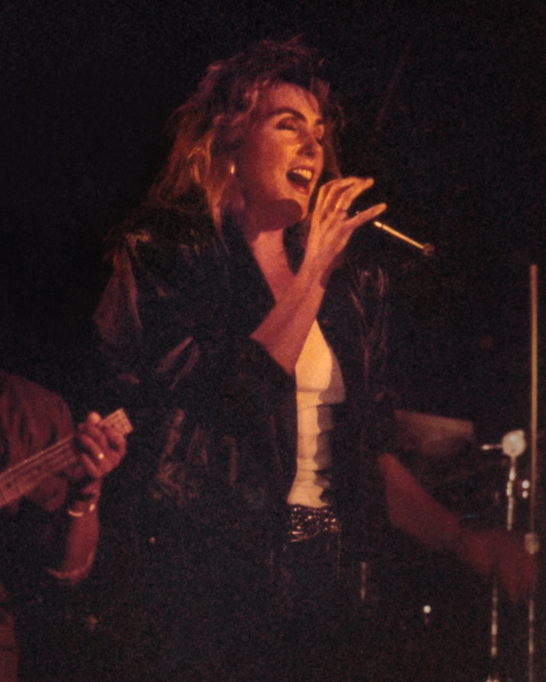 Laura Branigan performing on stage