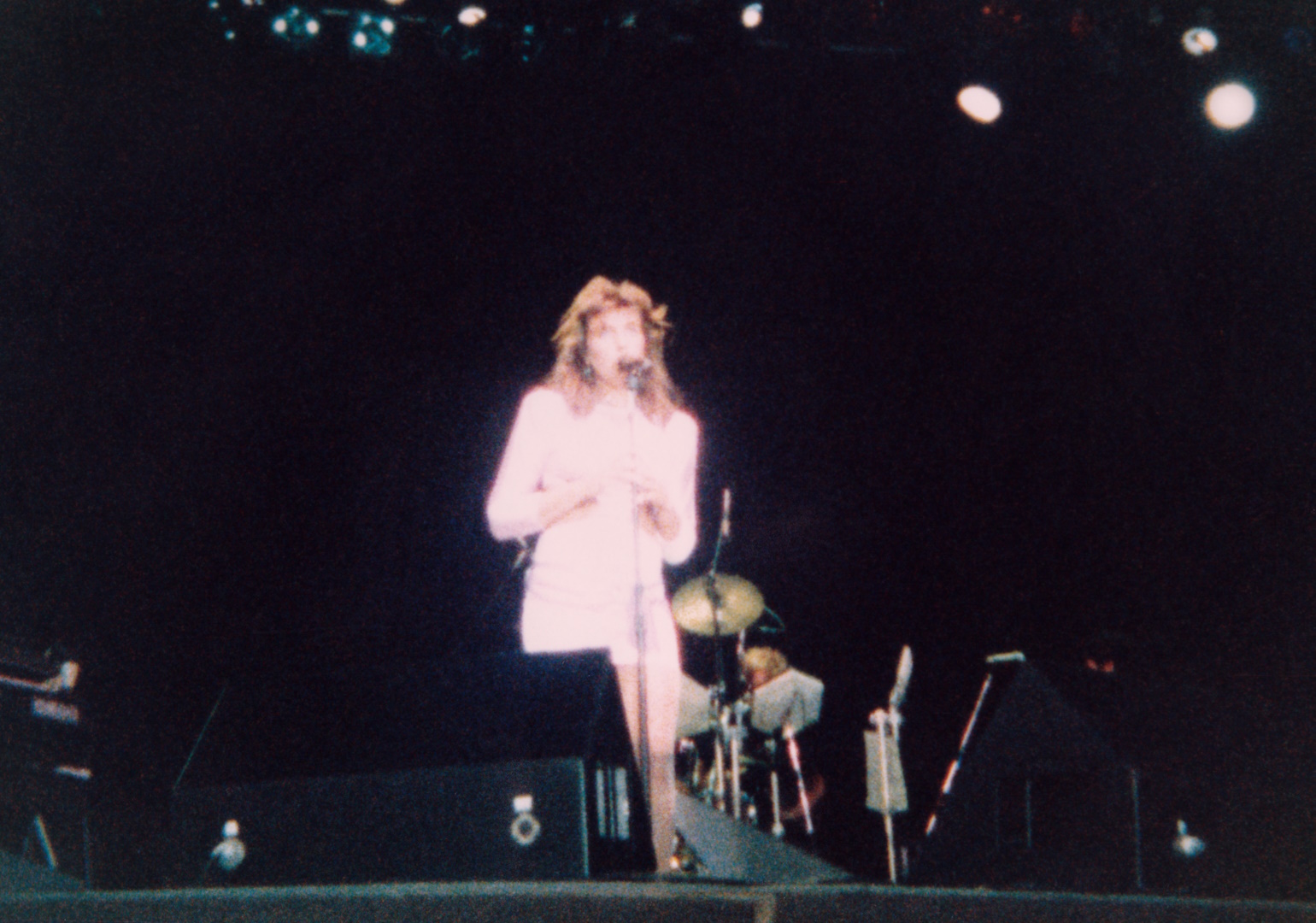 Laura Branigan performing on the Hold Me Tour at Six Flags Park in July 1985